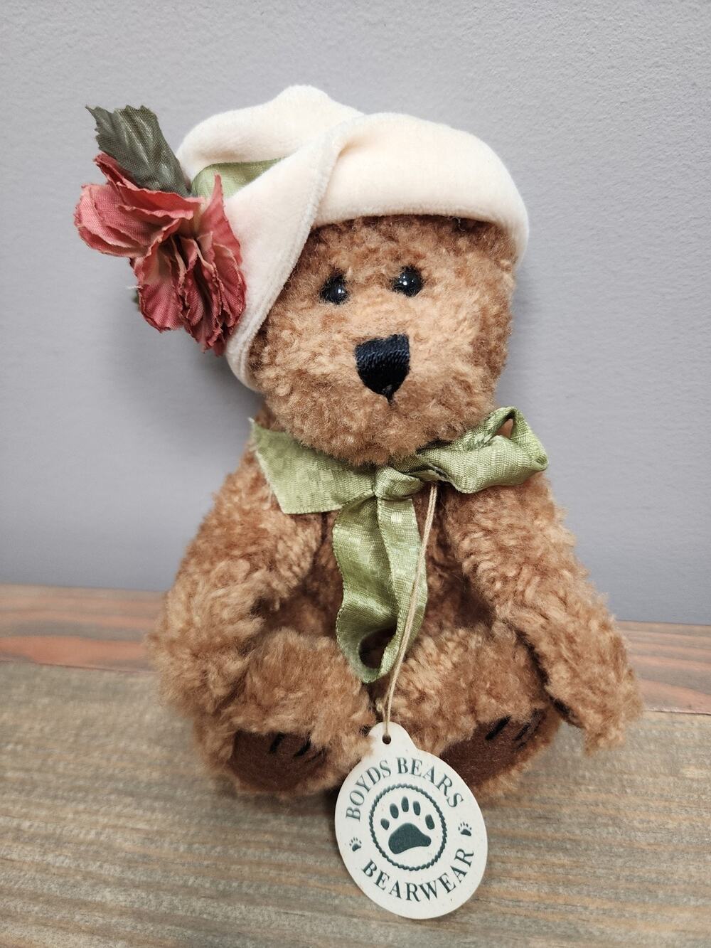 Boyds Bears Carmella De Bearvoire Plush 6" Jointed BearFlower Hat Vtg